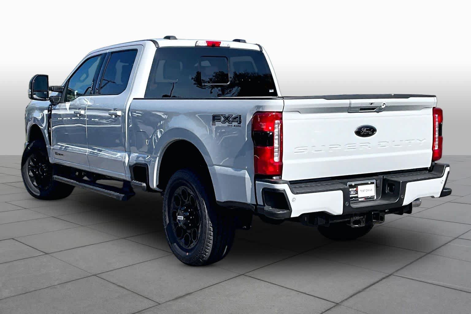 New 2026 Ford F250 XLT w/ XLT Premium Package AWD/4WD image 11
