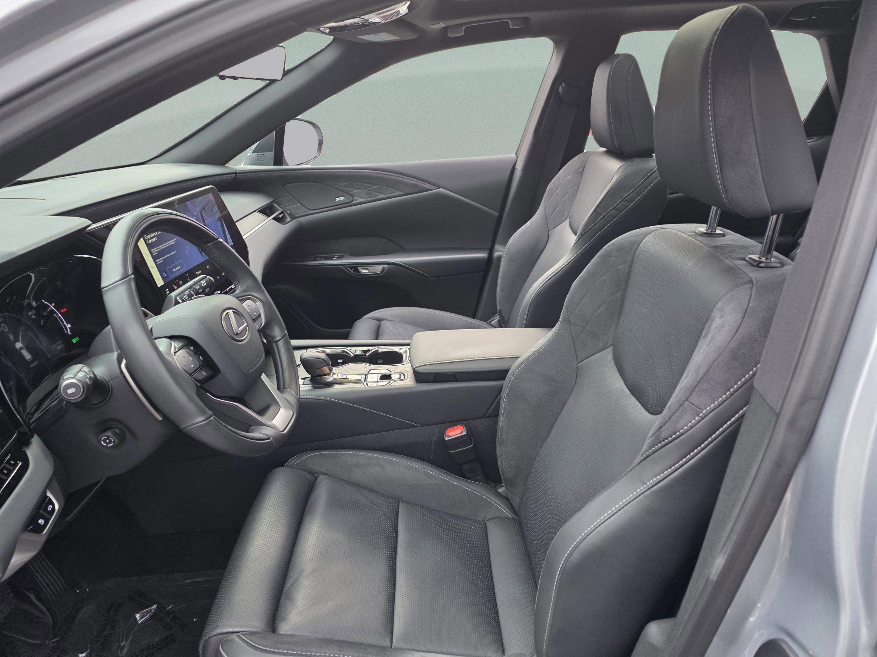 Certified 2024 Lexus RX 350 image 12