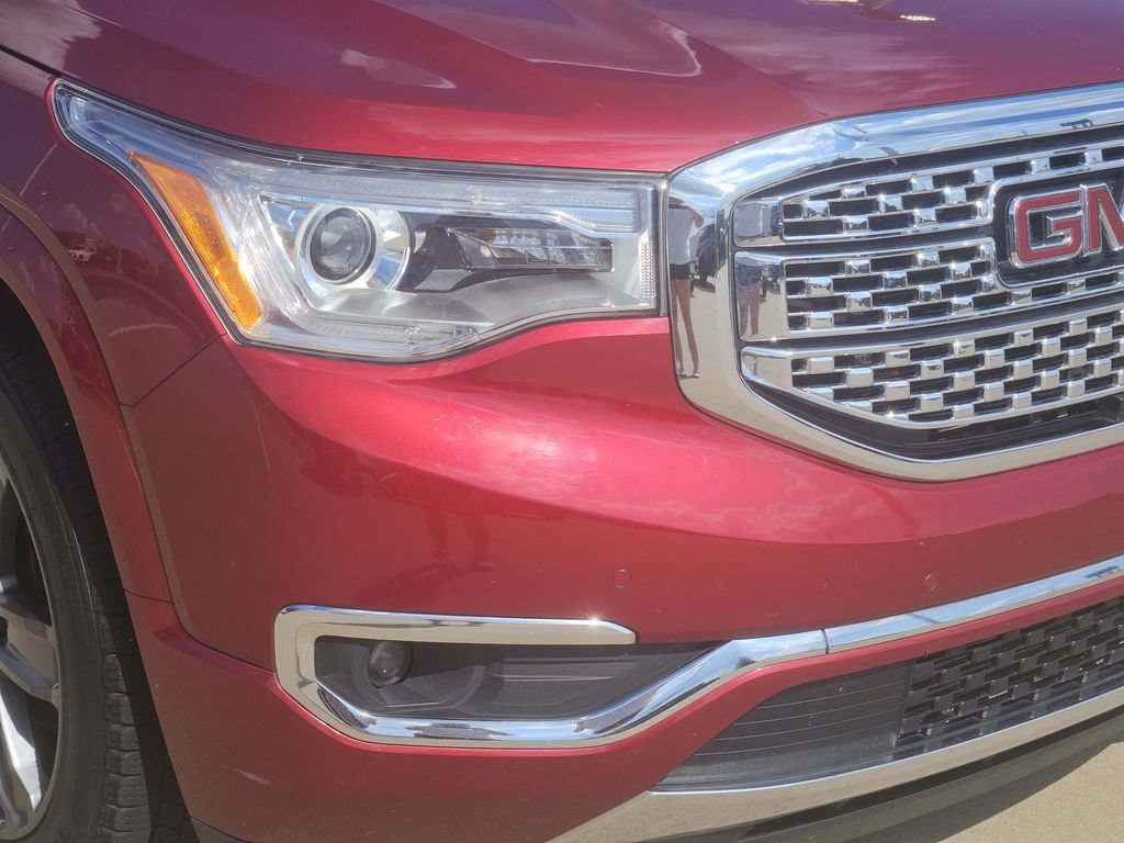 Used 2019 GMC Acadia Denali w/ Technology Package AWD/4WD image 11