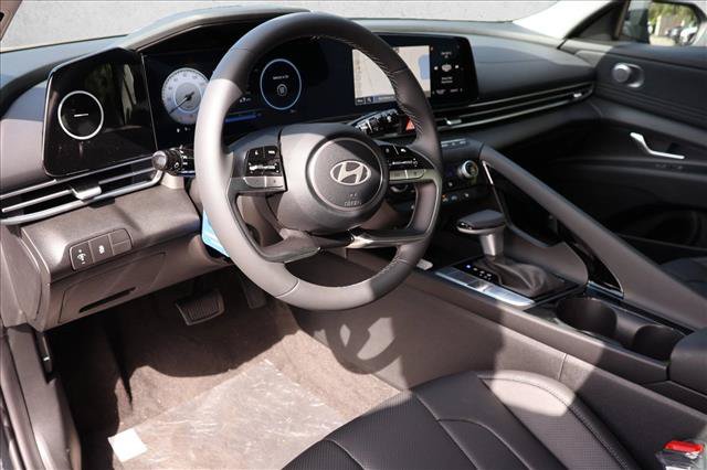 New 2026 Hyundai Elantra Limited FWD image 10