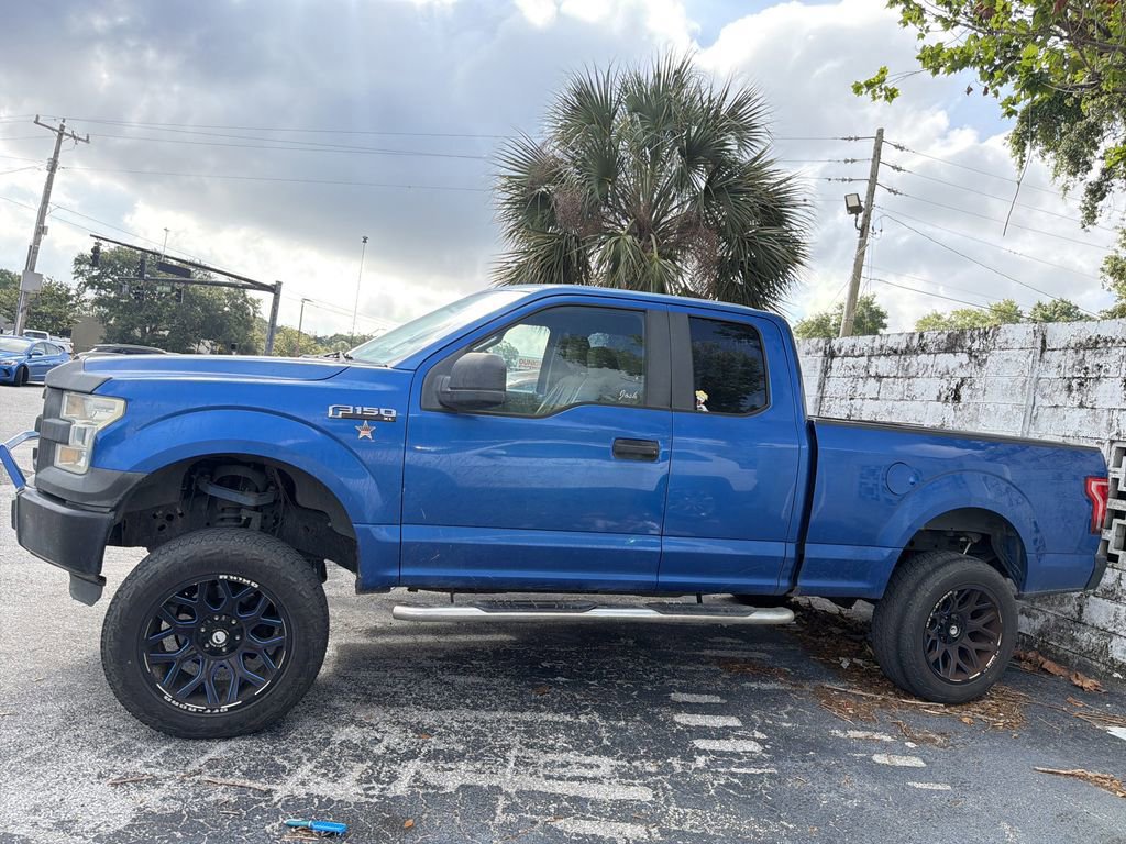 Used 2015 Ford F150 XL w/ Equipment Group 101A Mid RWD image 4