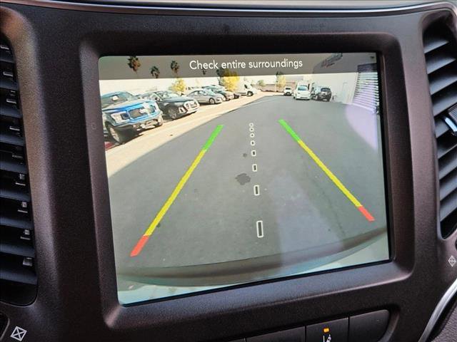 Used 2021 Jeep Cherokee Trailhawk w/ Trailer Tow Group image 12