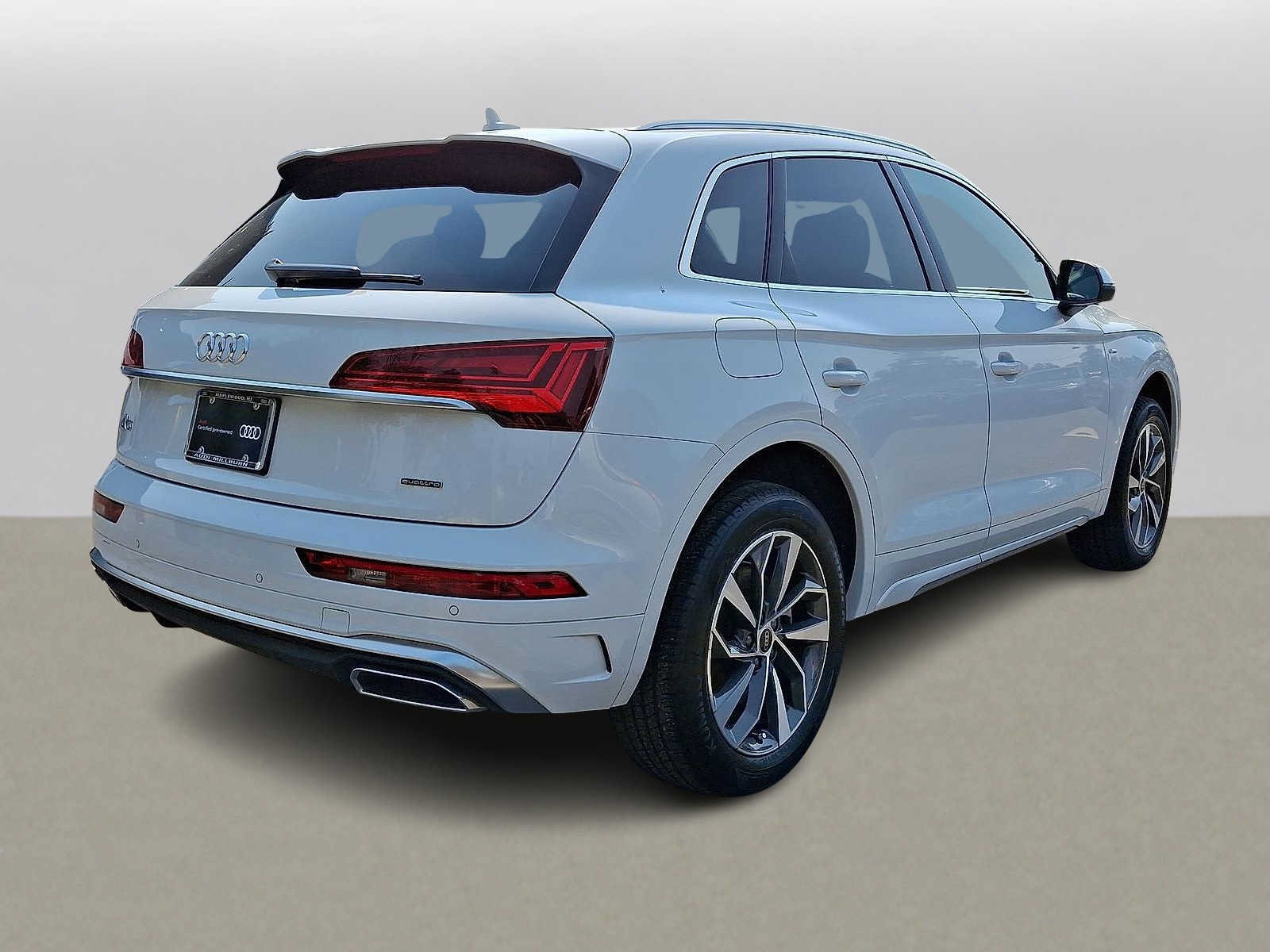 Certified 2024 Audi Q5 2.0T Premium w/ Convenience Package AWD/4WD image 31