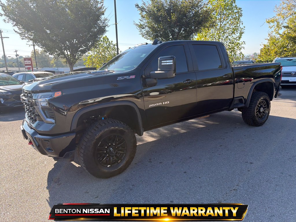 Used 2026 Chevrolet Silverado 2500 ZR2 AWD/4WD image 4