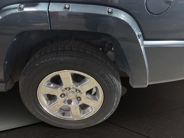 Used 2008 Jeep Commander Overland AWD/4WD image 36