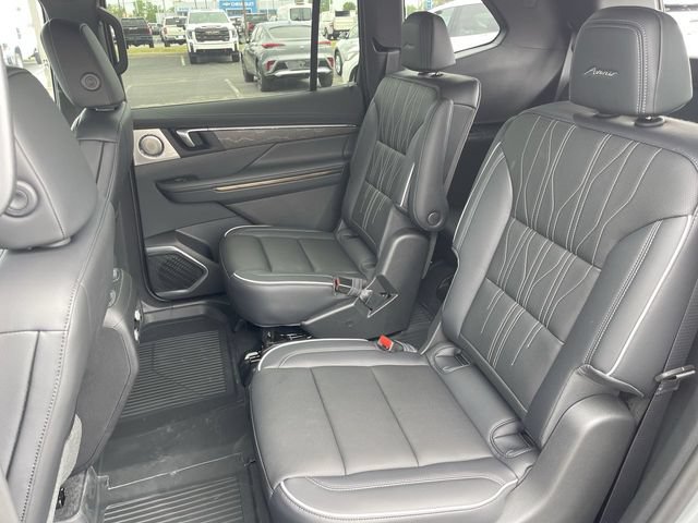 New 2026 Buick Enclave Avenir w/ Super Cruise Package AWD/4WD image 23