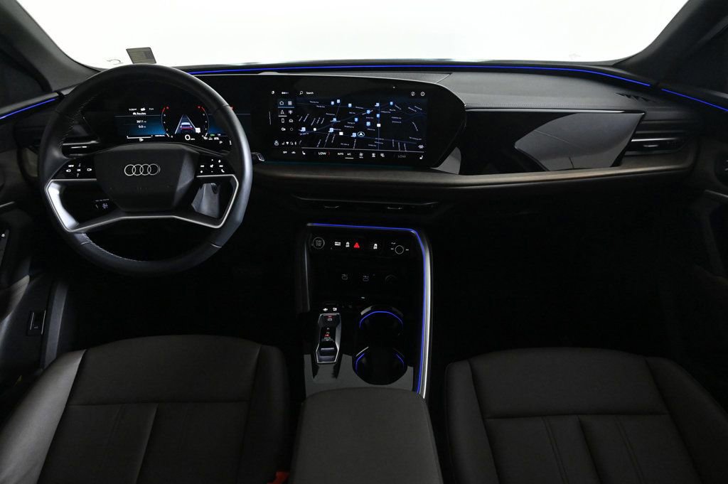 Used 2025 Audi Q5 Premium AWD/4WD image 9