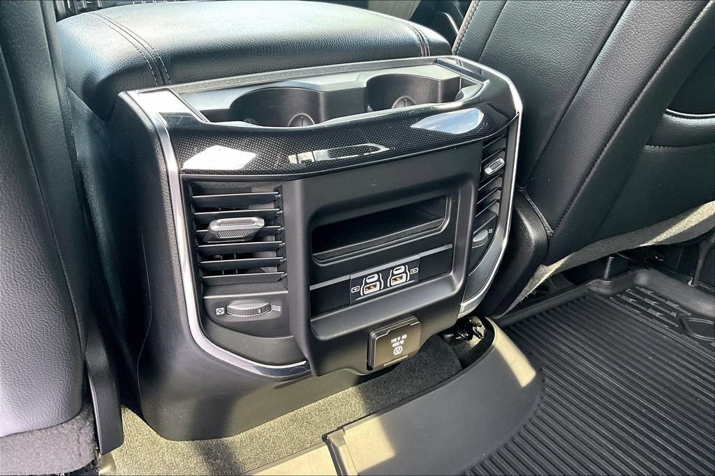 Used 2021 RAM 1500 Laramie w/ Sport Appearance Package AWD/4WD image 11