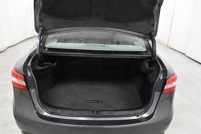 Used 2014 Toyota Avalon Limited image 11