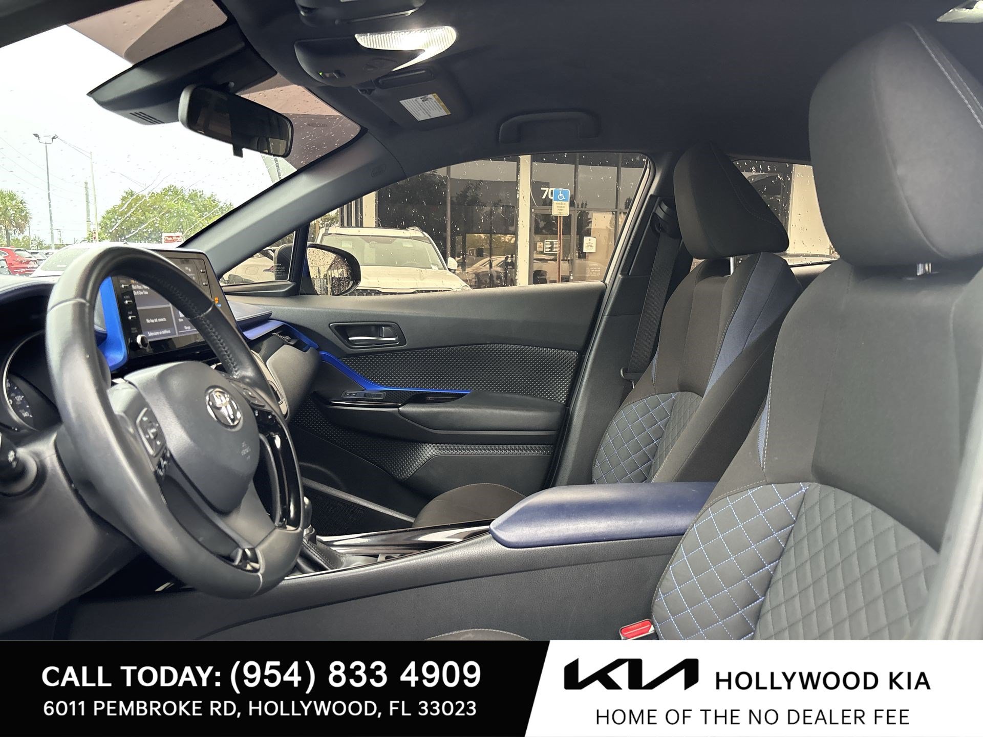 Used 2021 Toyota C-HR XLE FWD image 13
