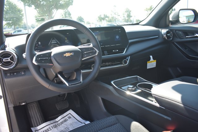 New 2027 Chevrolet Equinox LT FWD image 17