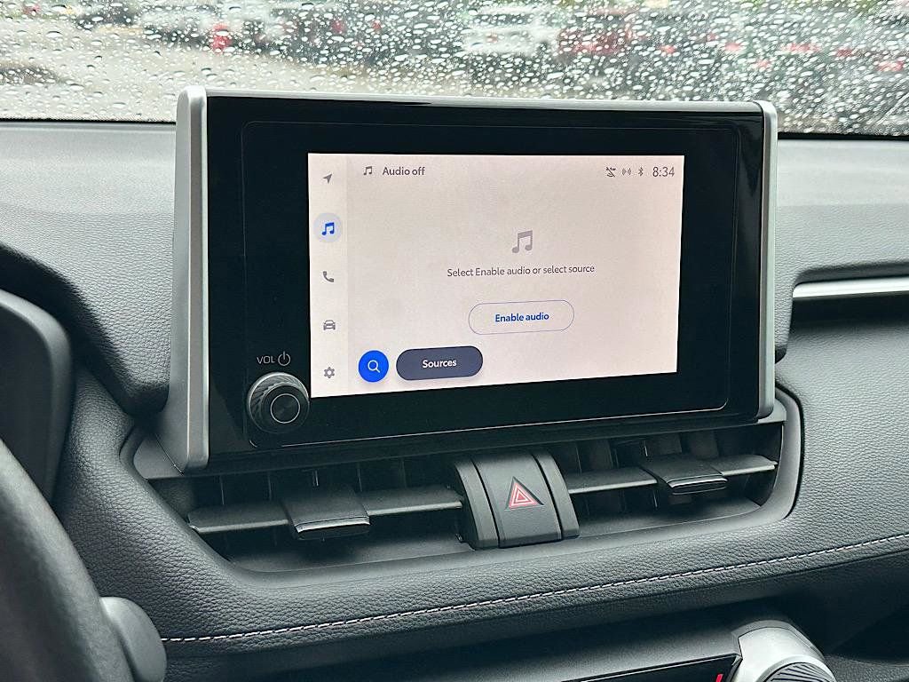 Certified 2025 Toyota RAV4 XLE AWD/4WD image 27
