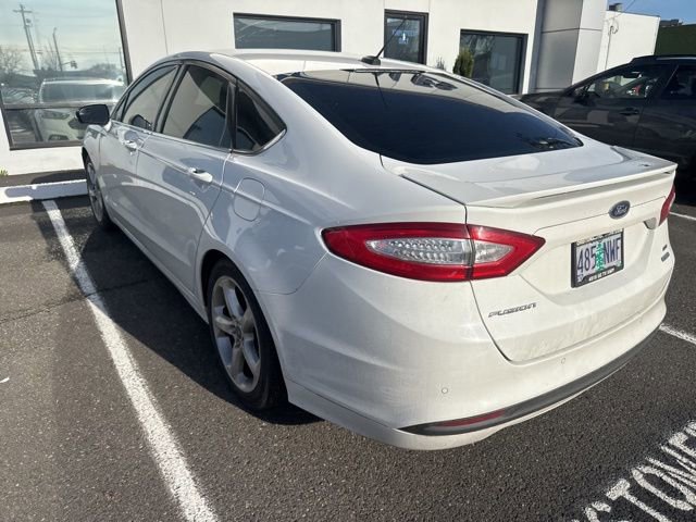 Used 2015 Ford Fusion SE w/ Equipment Group 201A image 5