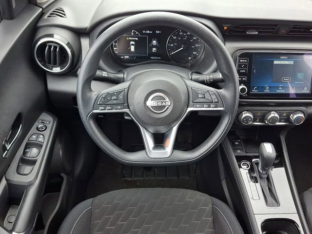 Used 2023 Nissan Kicks SV FWD image 14