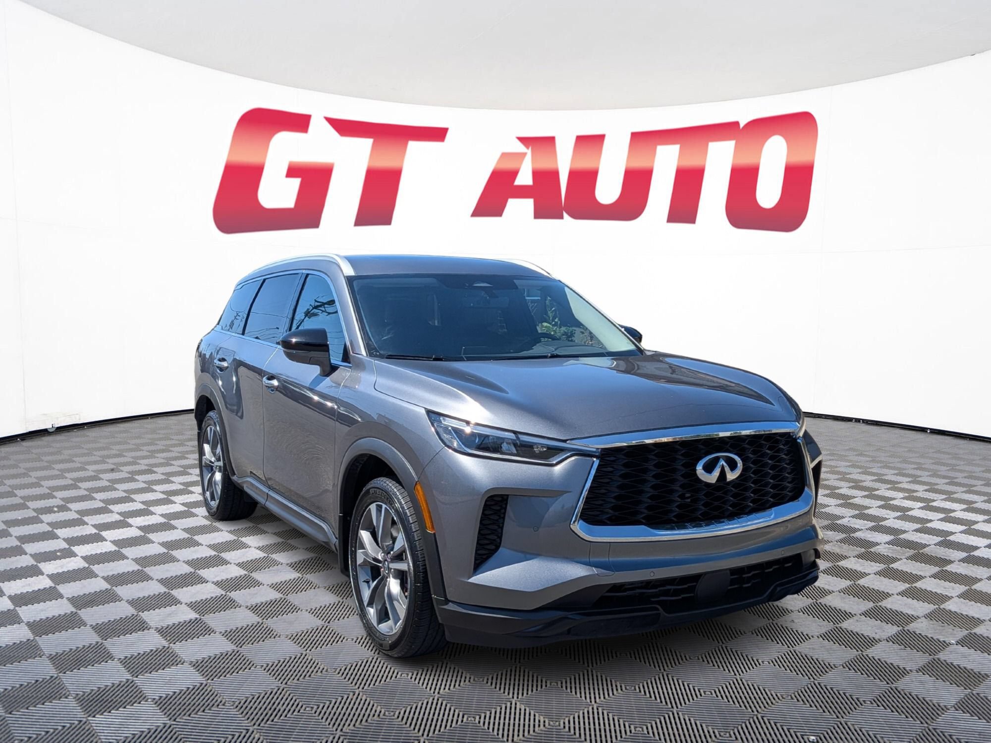 Used 2025 INFINITI QX60 Luxe