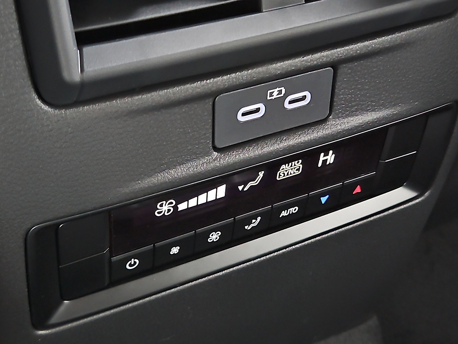 New 2026 MAZDA CX-70 SC AWD/4WD image 9