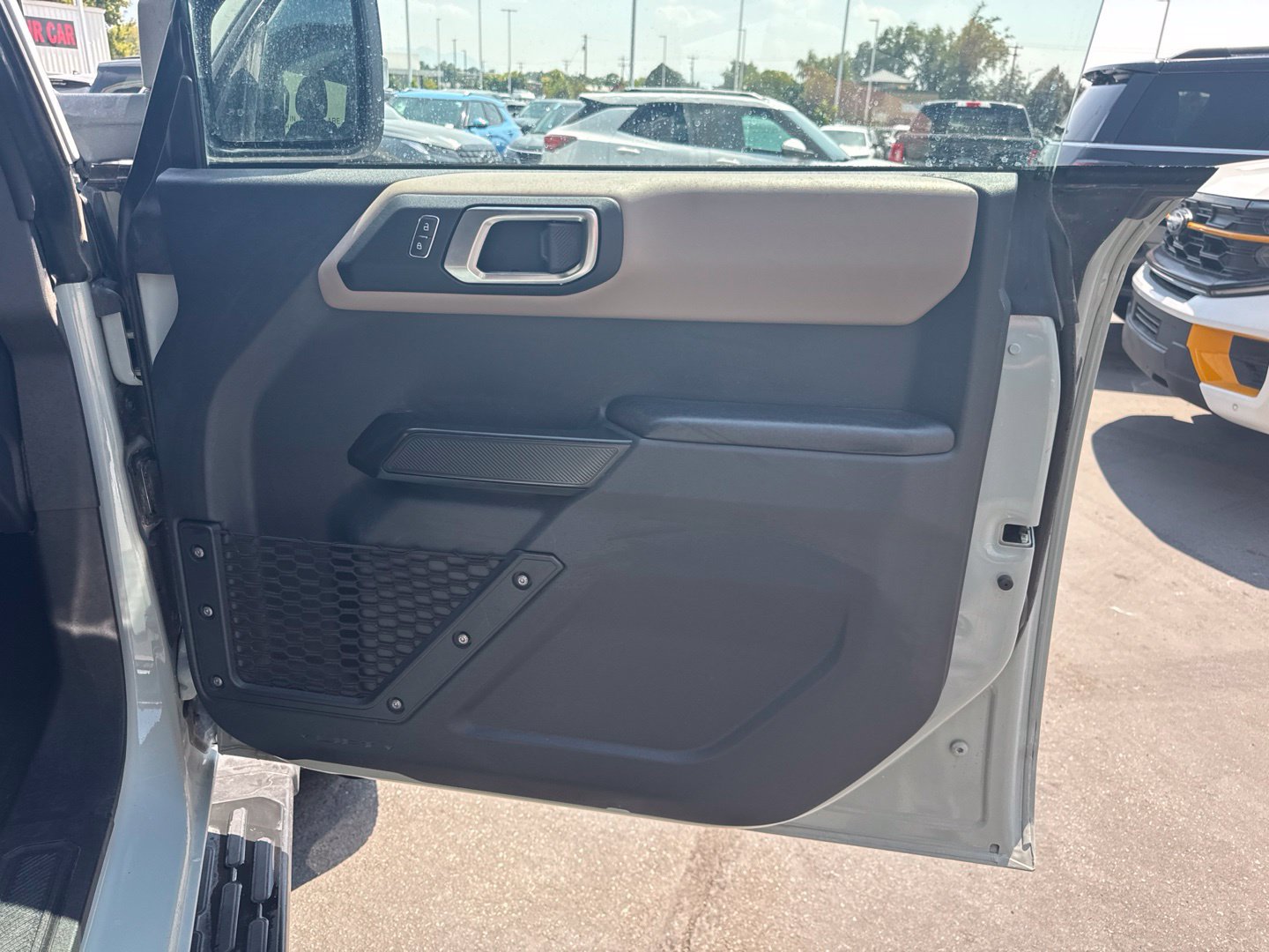 Used 2024 Ford Bronco Wildtrak AWD/4WD image 11