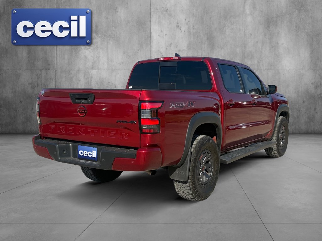 Used 2024 Nissan Frontier PRO-4X w/ Technology Package AWD/4WD image 5