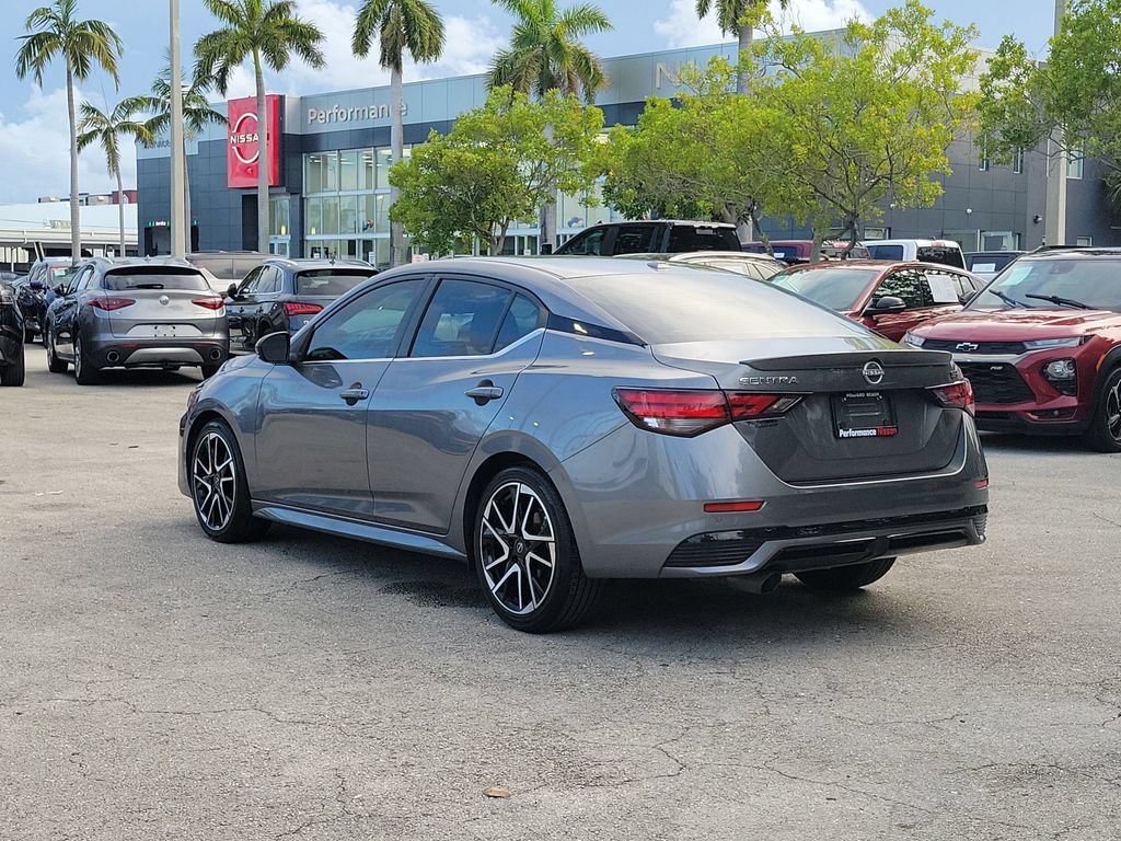 Certified 2024 Nissan Sentra SR FWD image 5