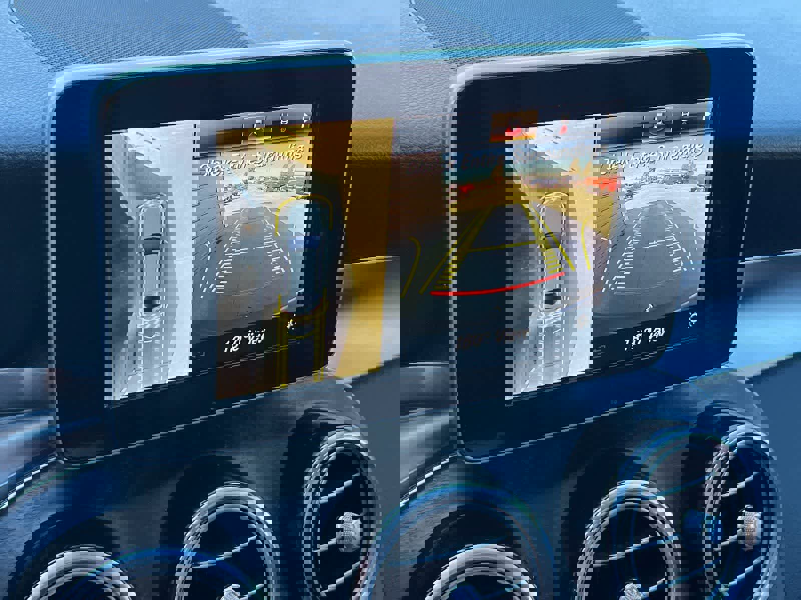 Used 2018 Mercedes-Benz GLC 300 4MATIC Coupe image 20