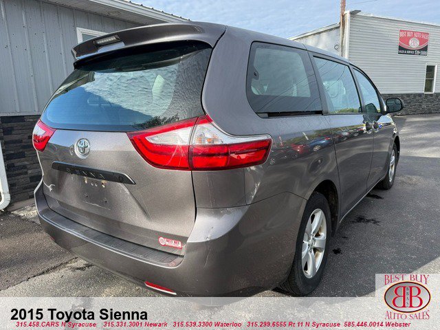 Used 2015 Toyota Sienna L FWD image 7