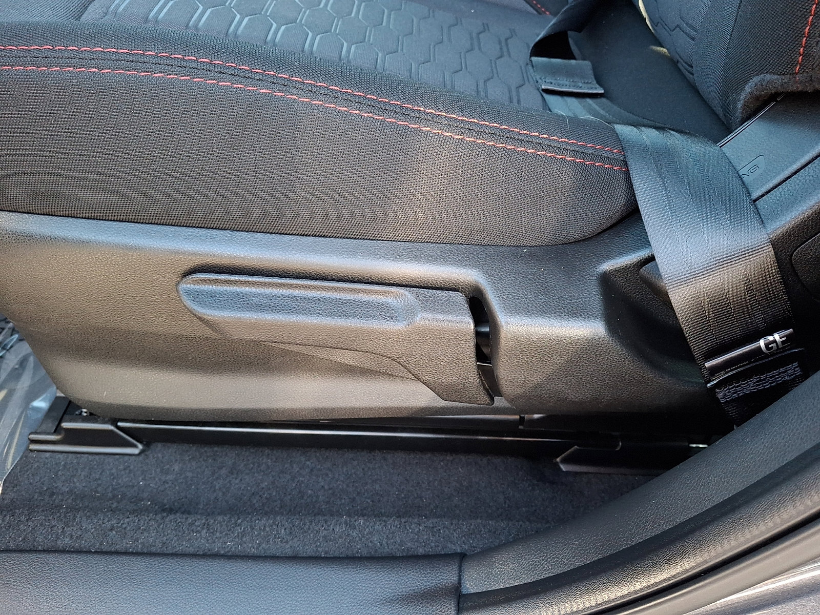 Certified 2025 Subaru Impreza 2.0i Sport AWD/4WD image 15