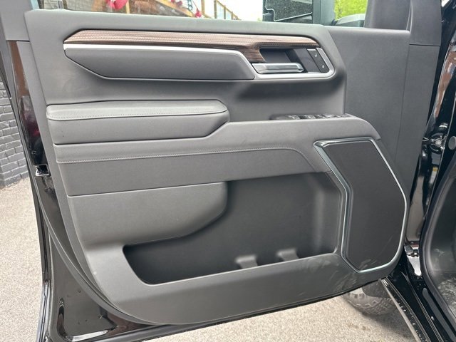 New 2025 Chevrolet Silverado 2500 LT w/ Z71 Chrome Sport Edition image 19