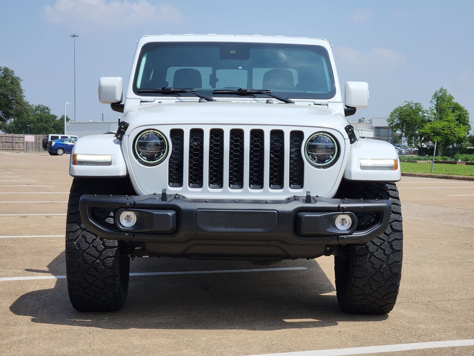 Used 2022 Jeep Gladiator Overland AWD/4WD image 7