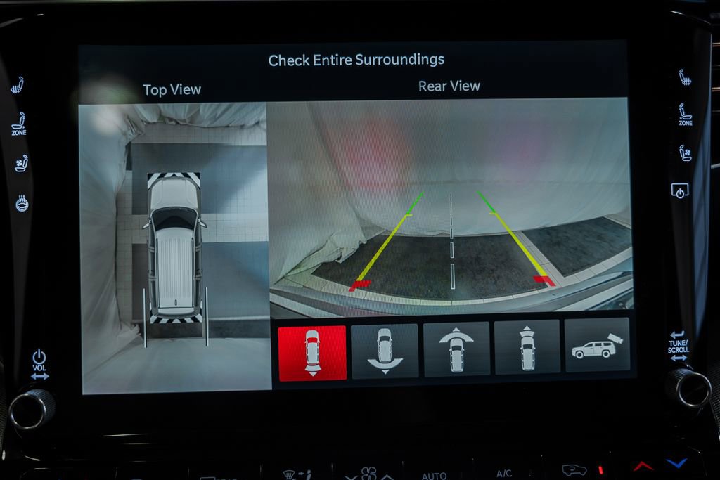 New 2024 Jeep Grand Wagoneer Series III w/ HD Trailer Tow Package image 50