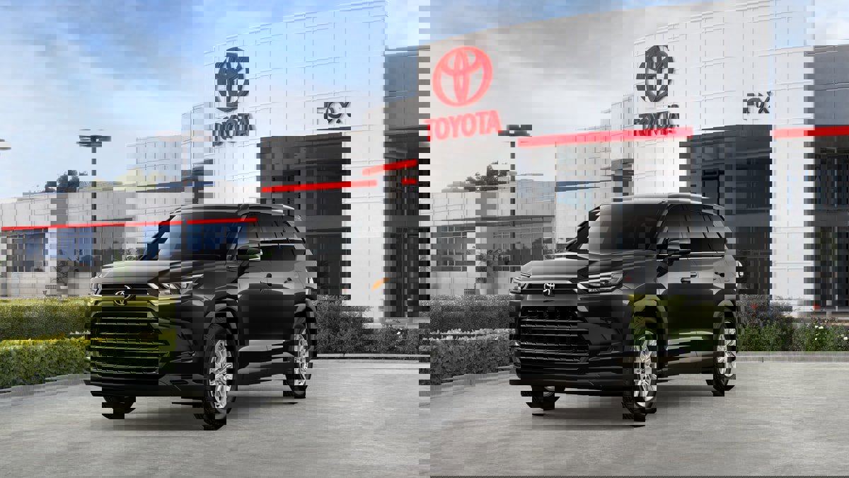 New 2026 Toyota Grand Highlander XLE image 1