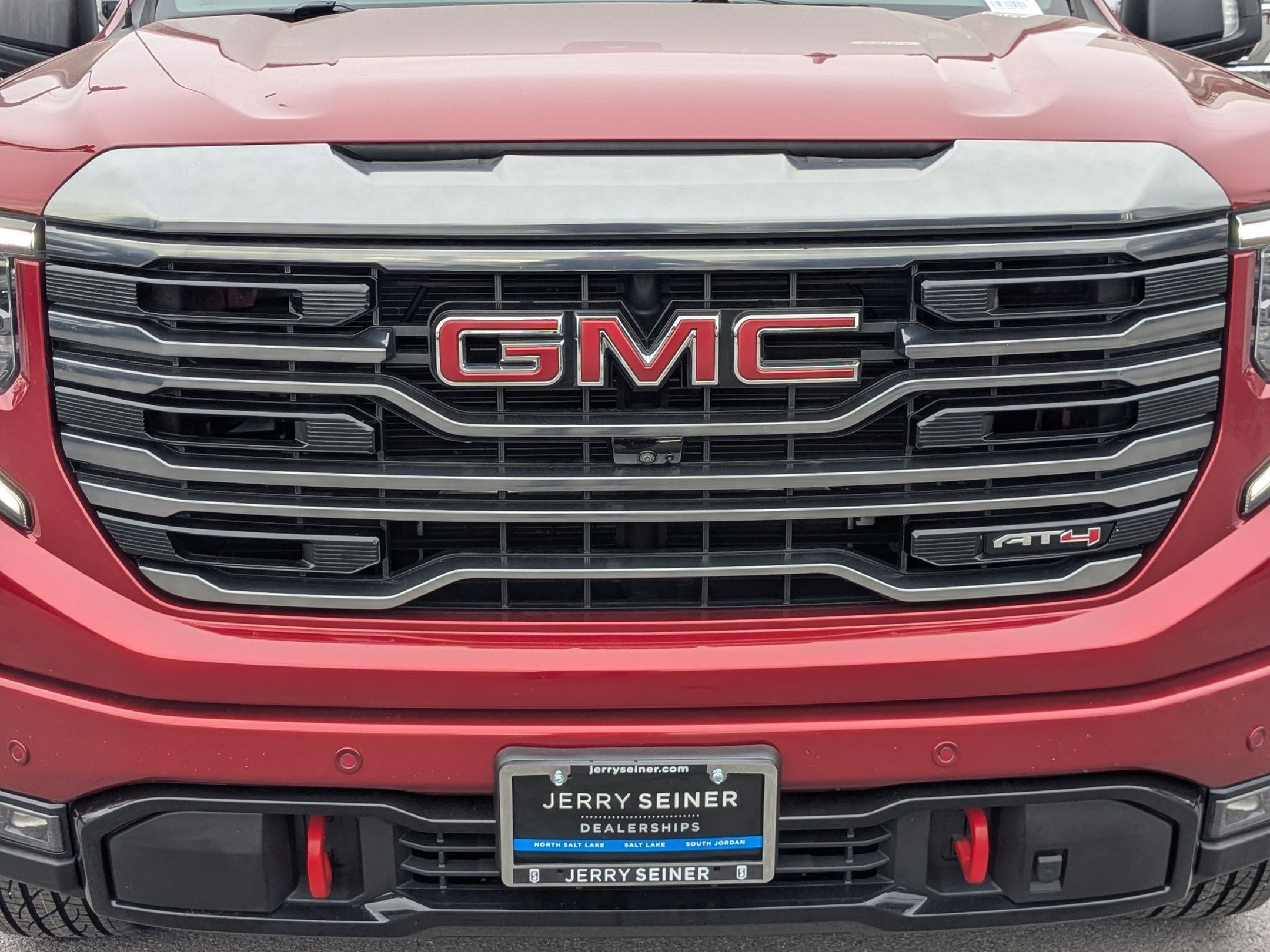 Certified 2022 GMC Sierra 1500 AT4 w/ AT4 Premium Package image 10