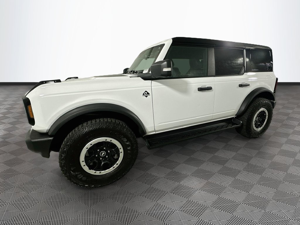 Certified 2025 Ford Bronco Outer Banks AWD/4WD image 4
