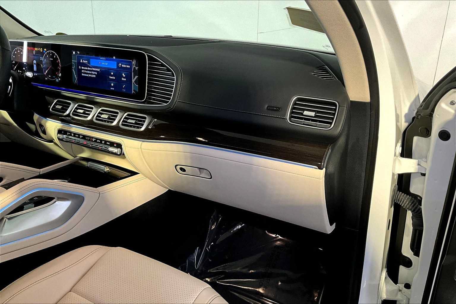 Certified 2024 Mercedes-Benz GLE 450 4MATIC image 18
