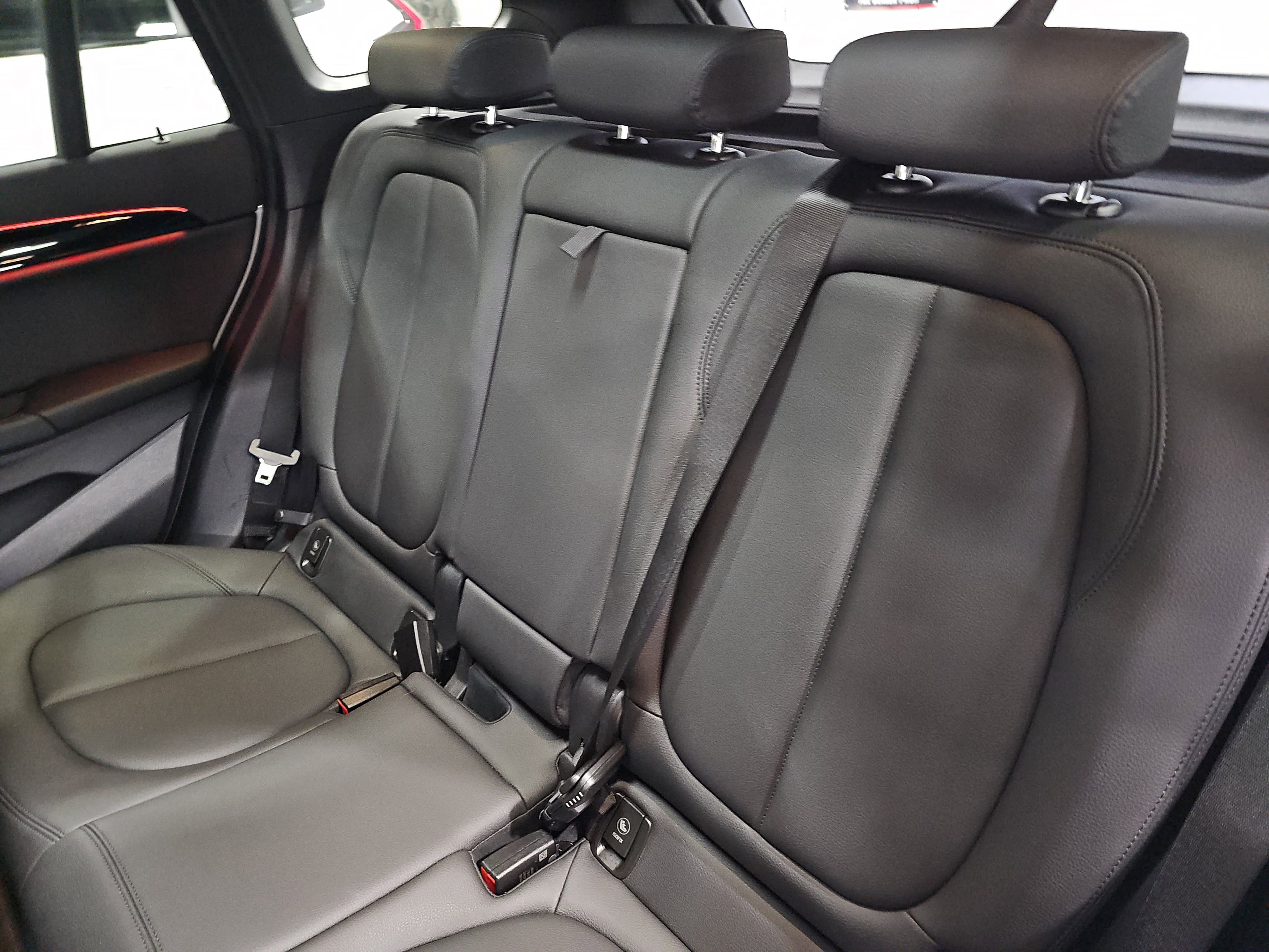 Used 2021 BMW X1 xDrive28i w/ Convenience Package image 15