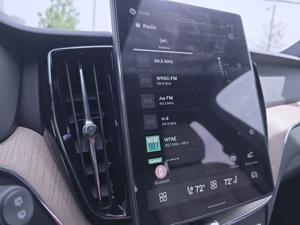 New 2026 Volvo XC60 B5 Plus w/ Protection Package Premier image 20