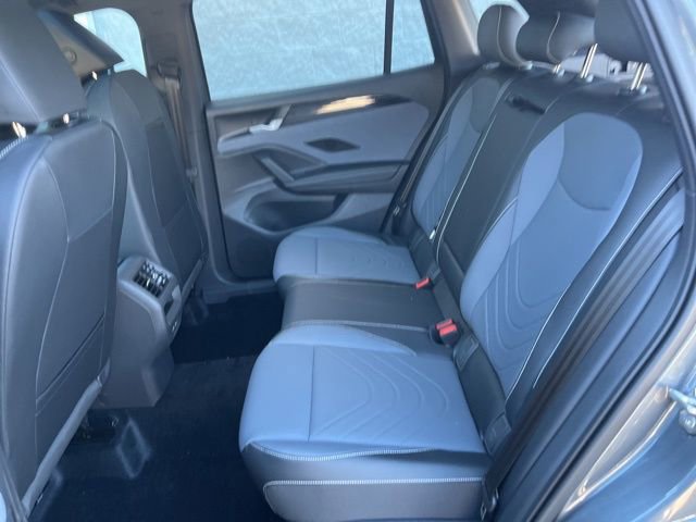 New 2026 Volkswagen Tiguan SE R-Line image 23