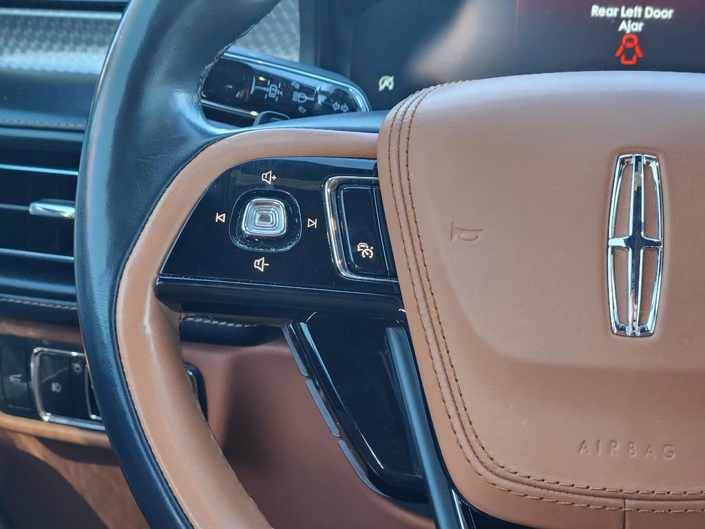 Used 2022 Lincoln Aviator Black Label image 28