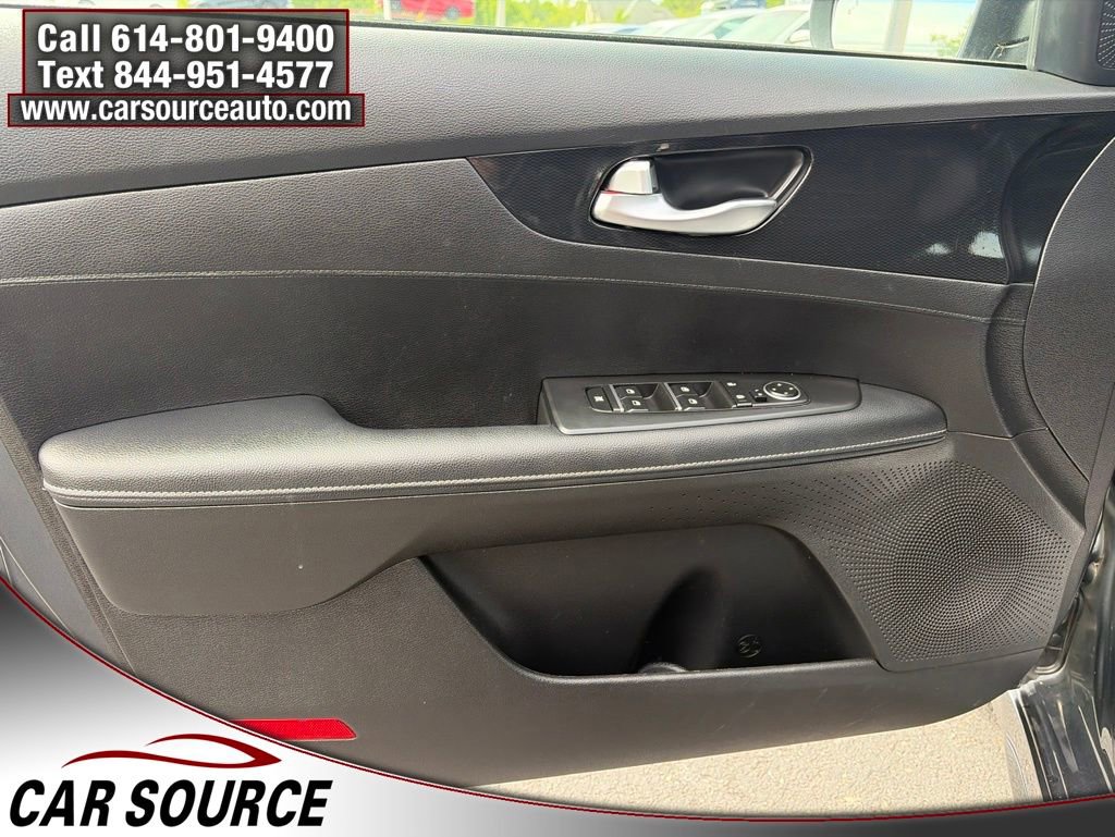 Used 2023 Kia Forte GT-Line FWD image 15