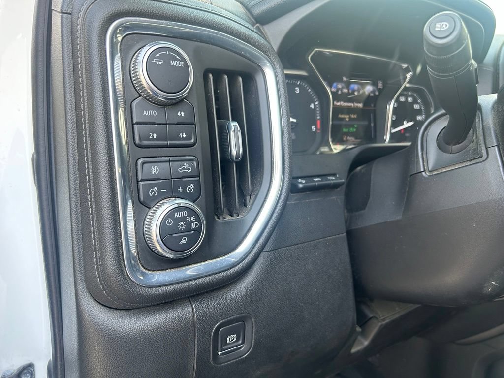 Used 2021 GMC Sierra 3500 Denali w/ Denali Ultimate Package AWD/4WD image 15