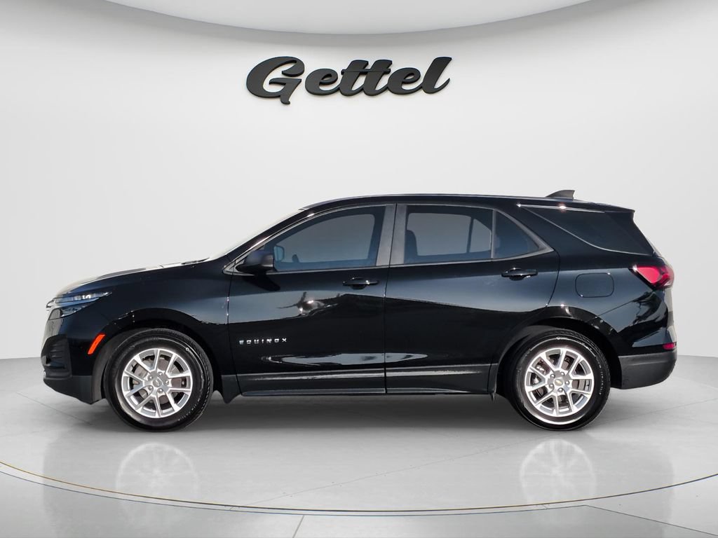 Used 2023 Chevrolet Equinox LS FWD image 8