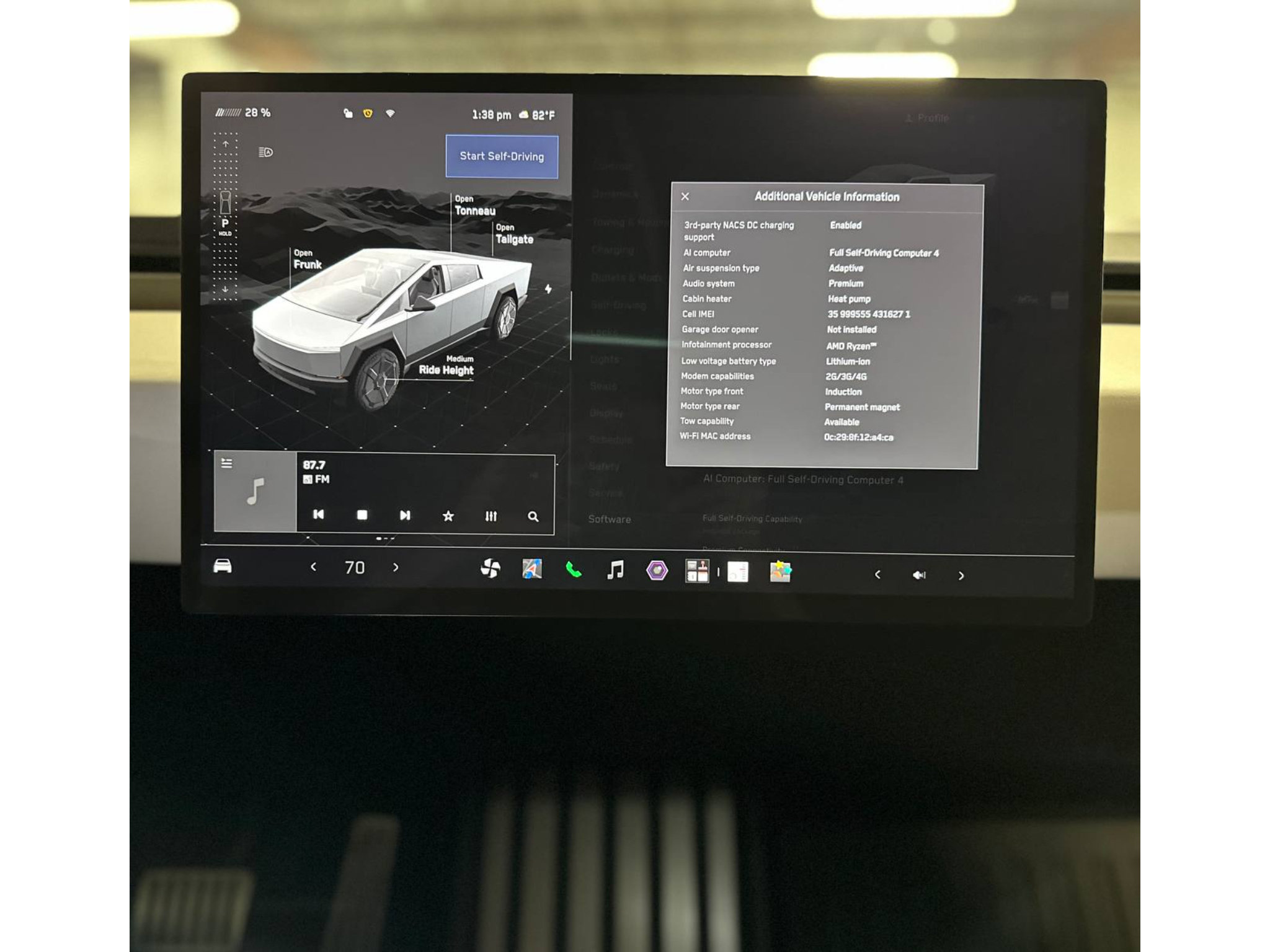 Used 2024 Tesla Cybertruck AWD Crew Cab image 26