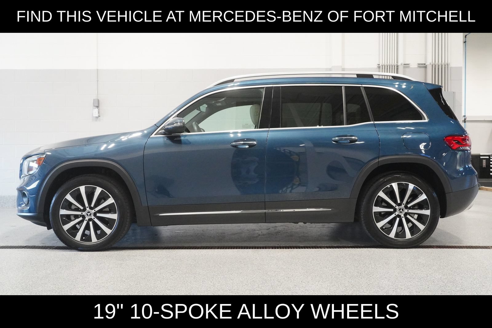 Used 2022 Mercedes-Benz GLB 250 4MATIC image 3