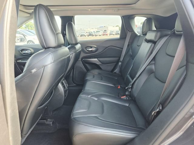Used 2021 Jeep Cherokee Limited AWD/4WD image 10