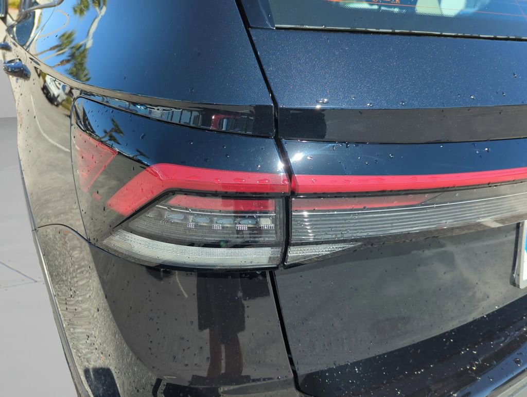 New 2026 Volkswagen Taos S image 18