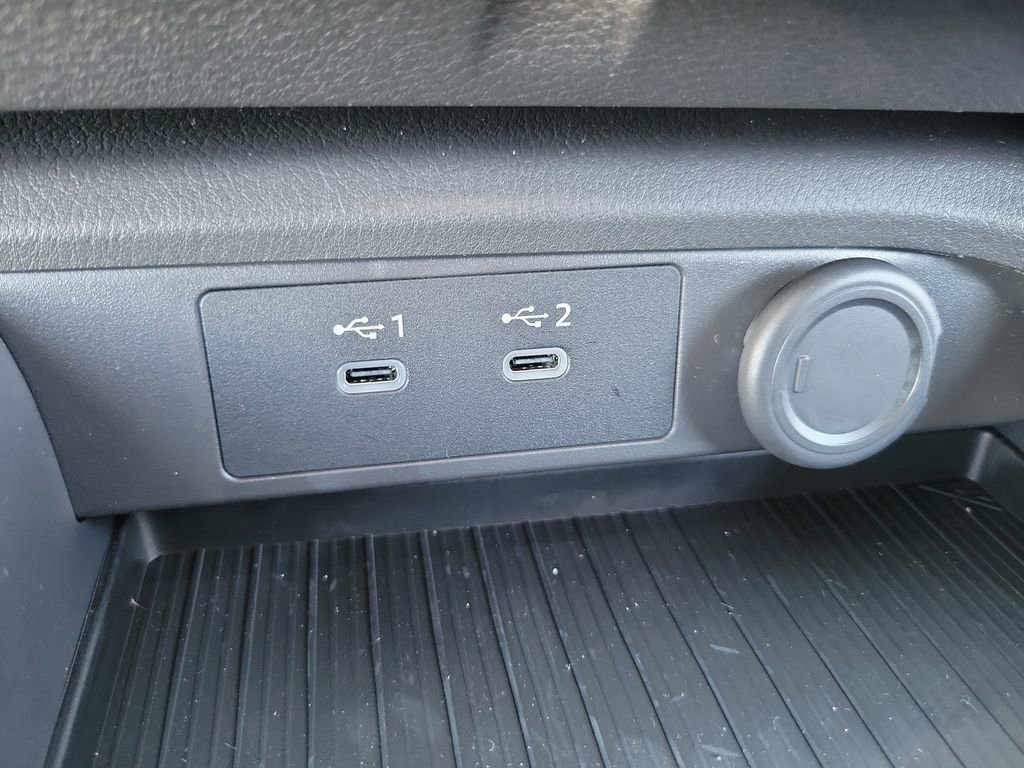 New 2026 Nissan Sentra SV w/ Floor Mat Package FWD image 15