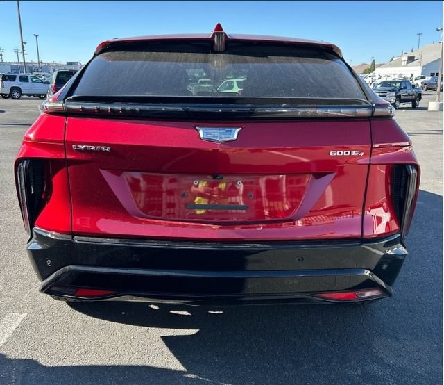 Used 2024 Cadillac Lyriq Sport w/ LPO, Floor Liner Package AWD/4WD image 5