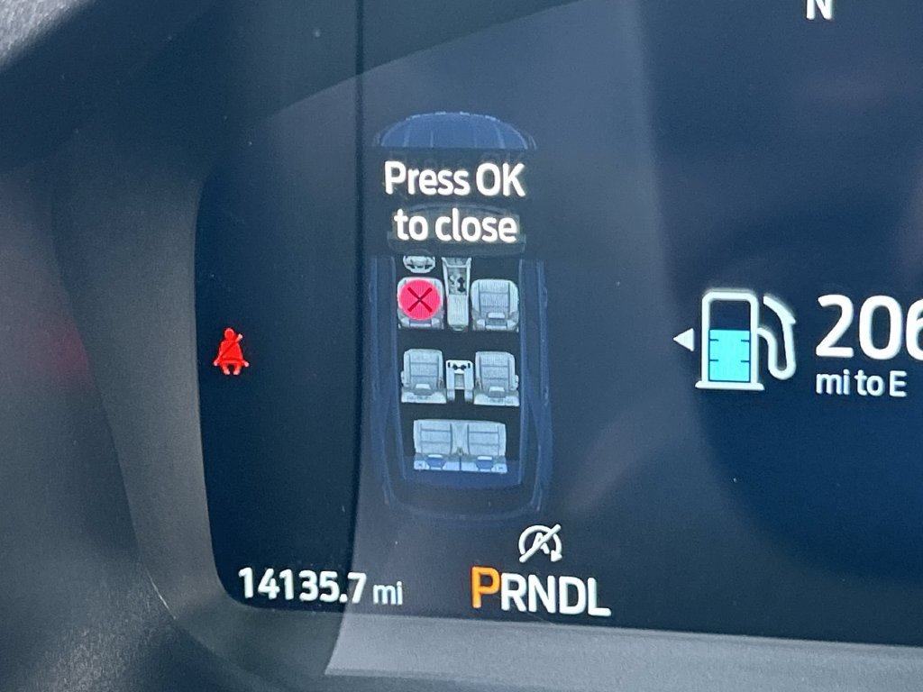 Used 2025 Ford Explorer ST-Line RWD image 12