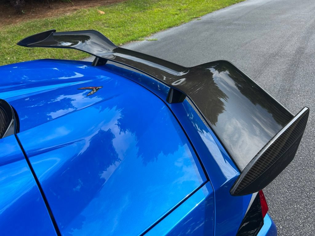 Used 2024 Chevrolet Corvette Z06 w/ Z07 Performance Package RWD image 39