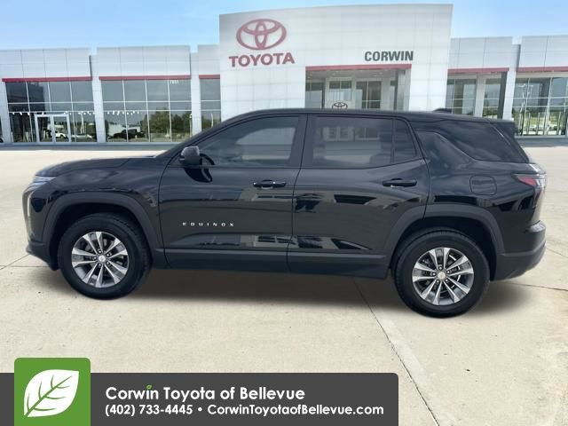 Used 2026 Chevrolet Equinox LT w/ Convenience Package II image 2