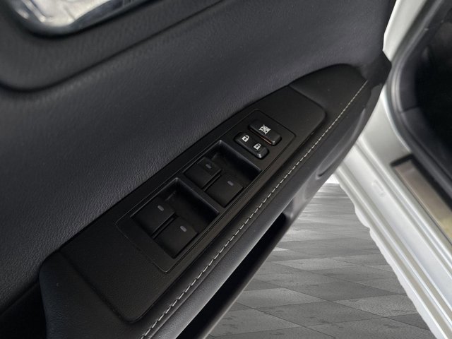 Used 2015 Lexus ES 350 w/ Luxury Package image 10